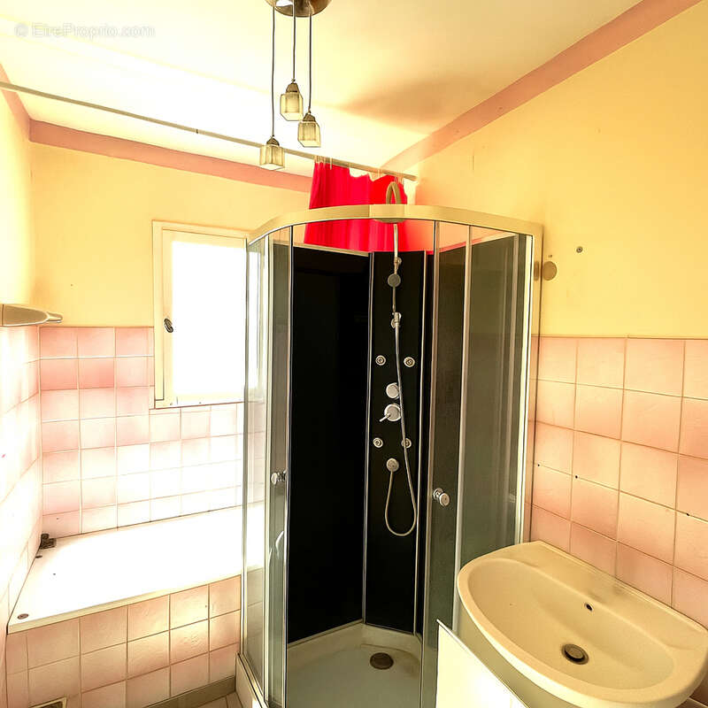 Maison à FORCALQUEIRET