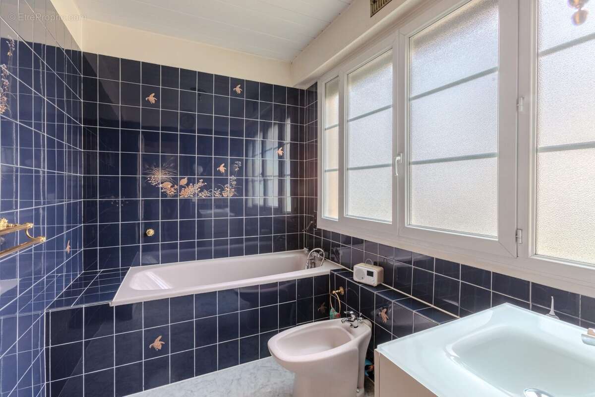 Maison à ASNIERES-SUR-SEINE