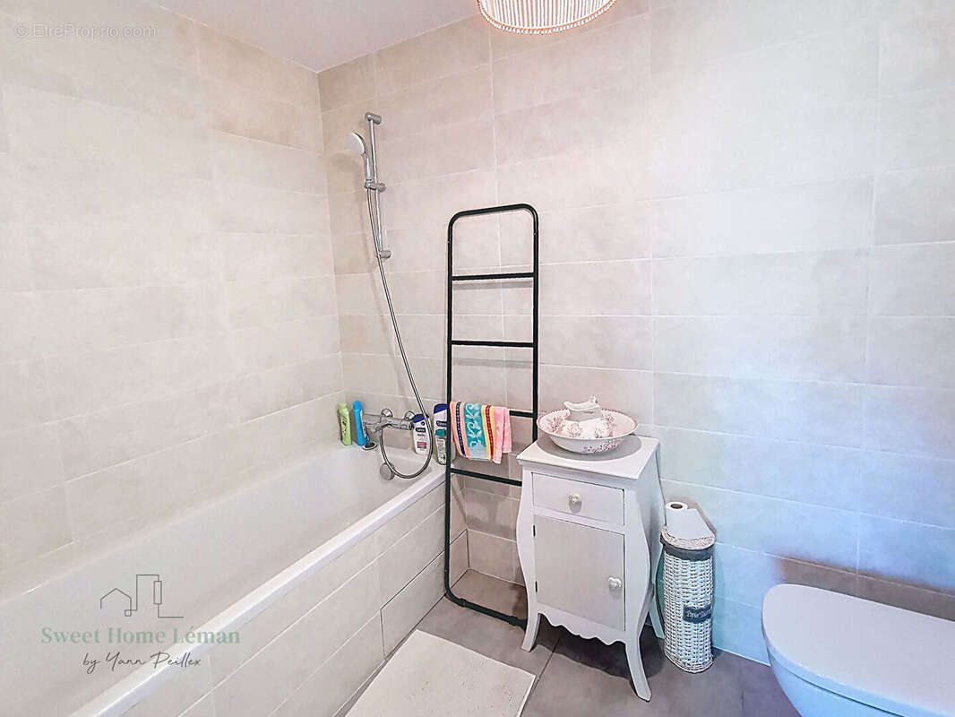 Appartement à EVIAN-LES-BAINS