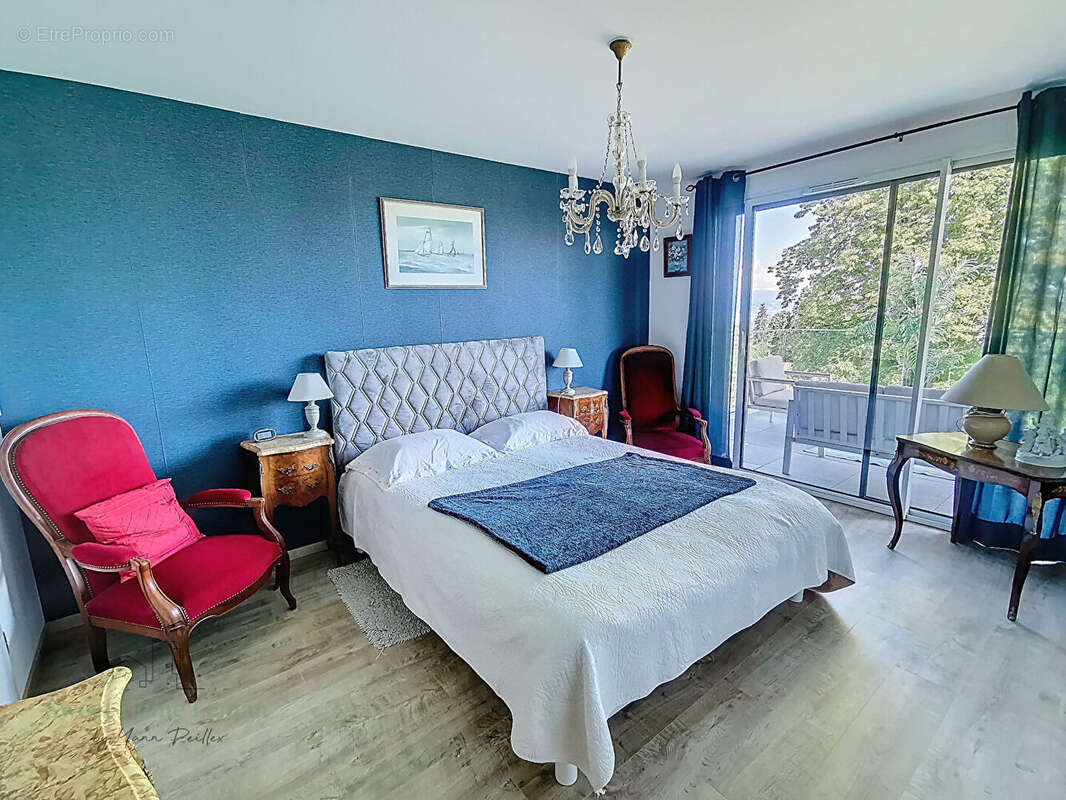 Appartement à EVIAN-LES-BAINS