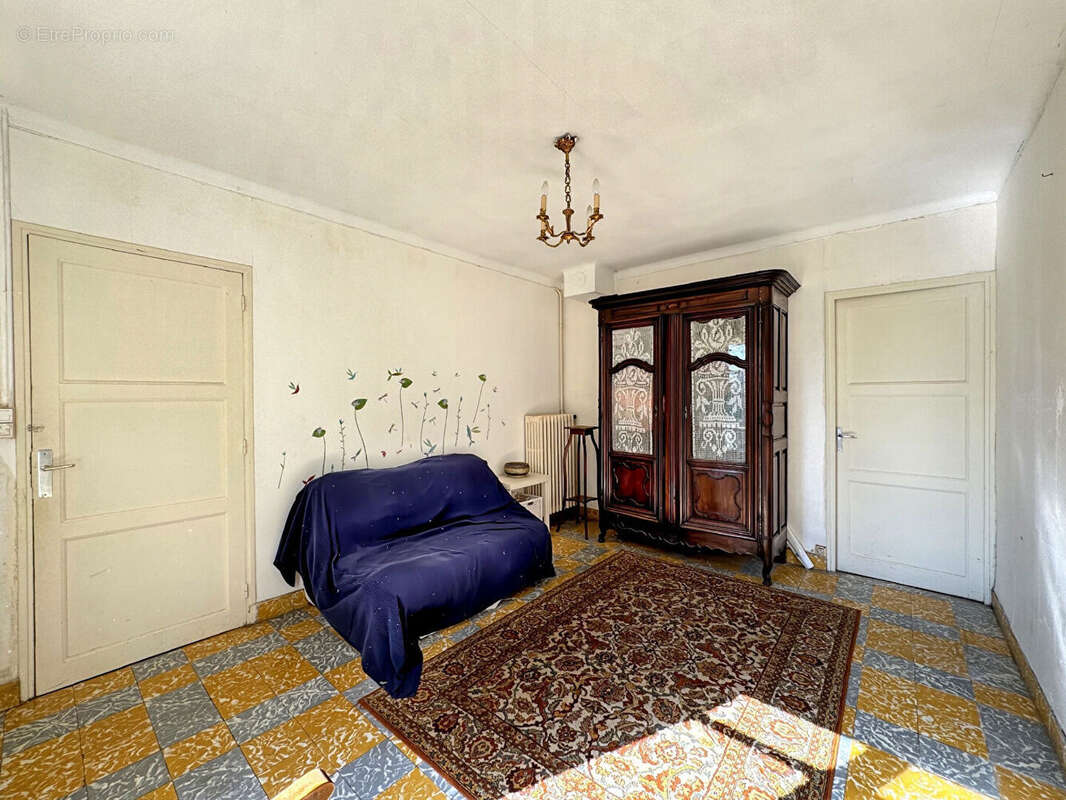 Maison à VILLENEUVE-LES-AVIGNON