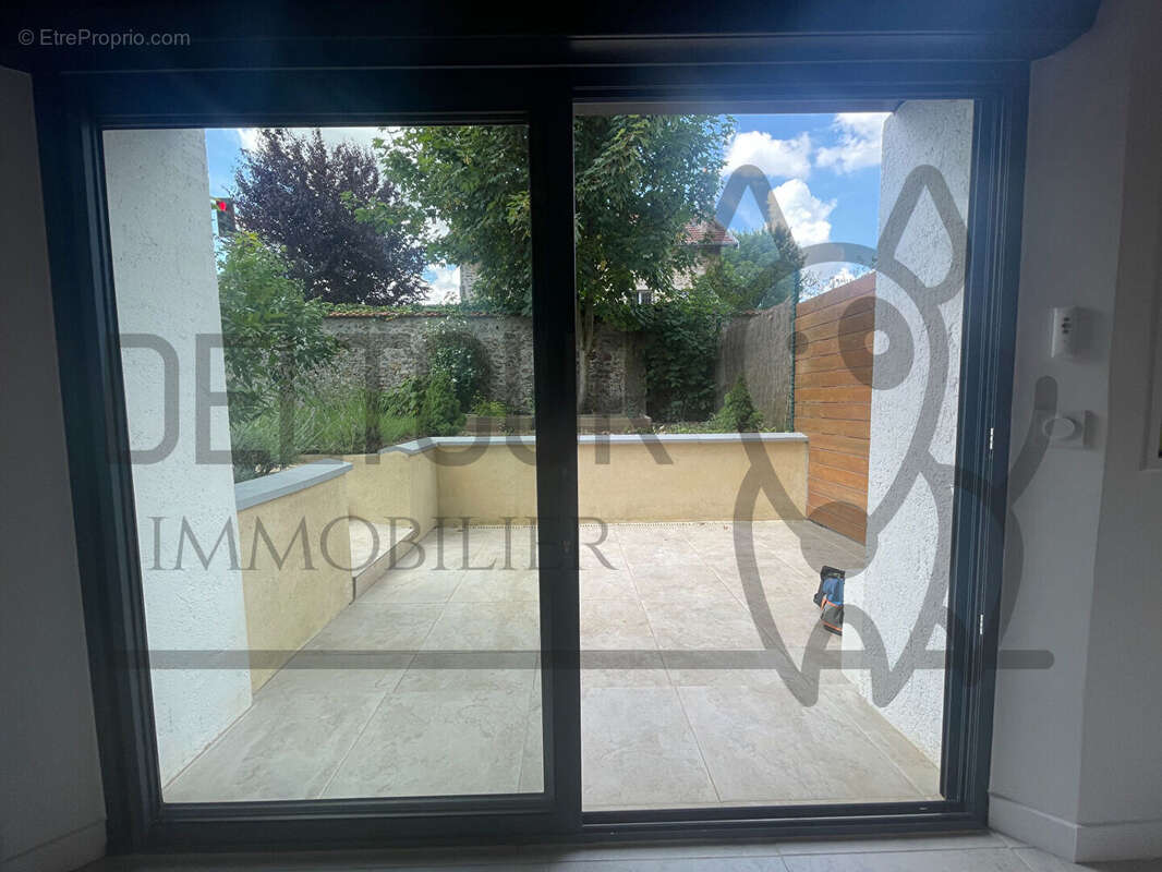 Appartement à COULOMMIERS