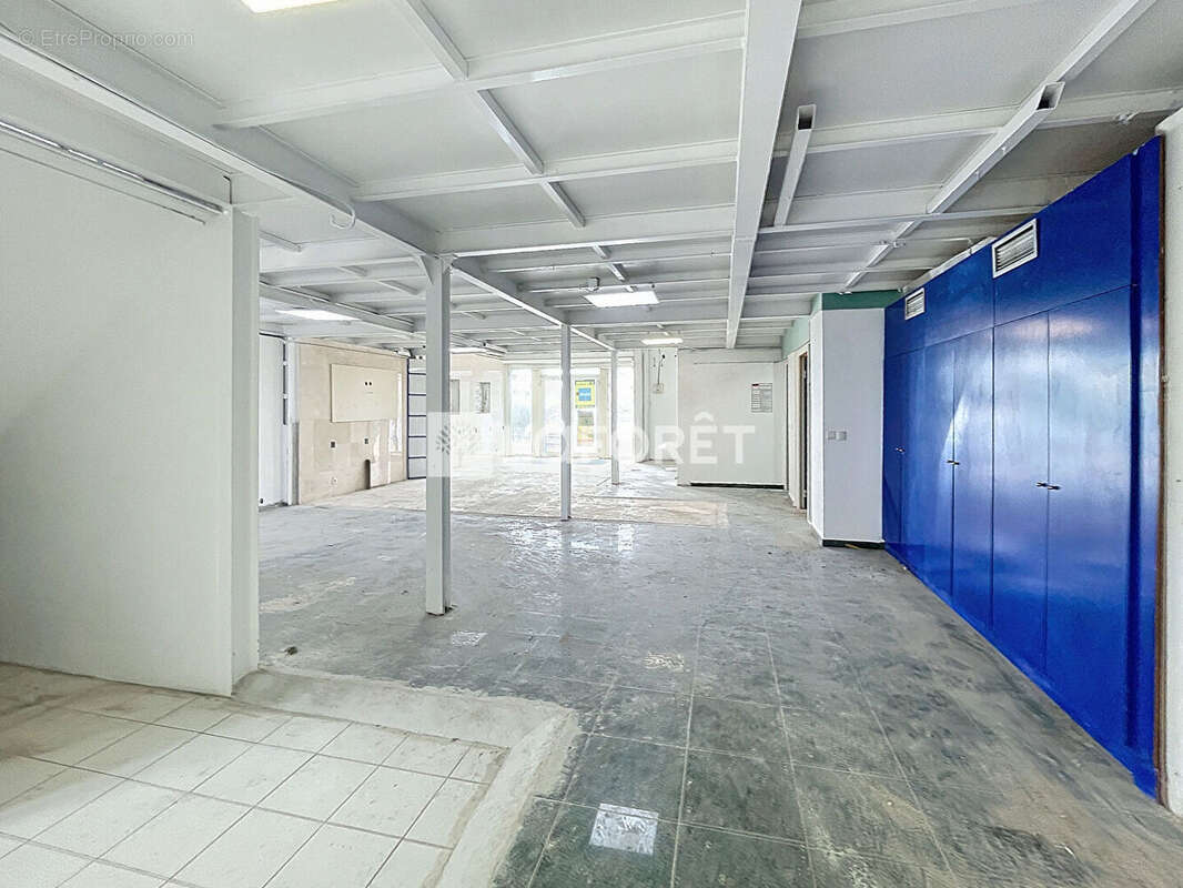 Commerce à BAIE-MAHAULT