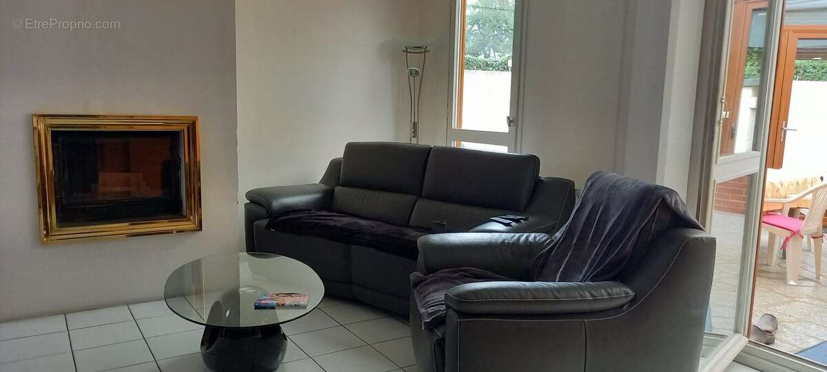 Maison à VAL-DE-REUIL