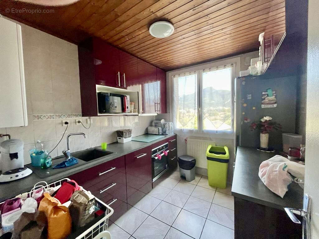 Appartement à FONTAINE