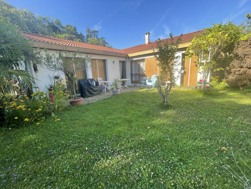 Maison à SEYSSINET-PARISET