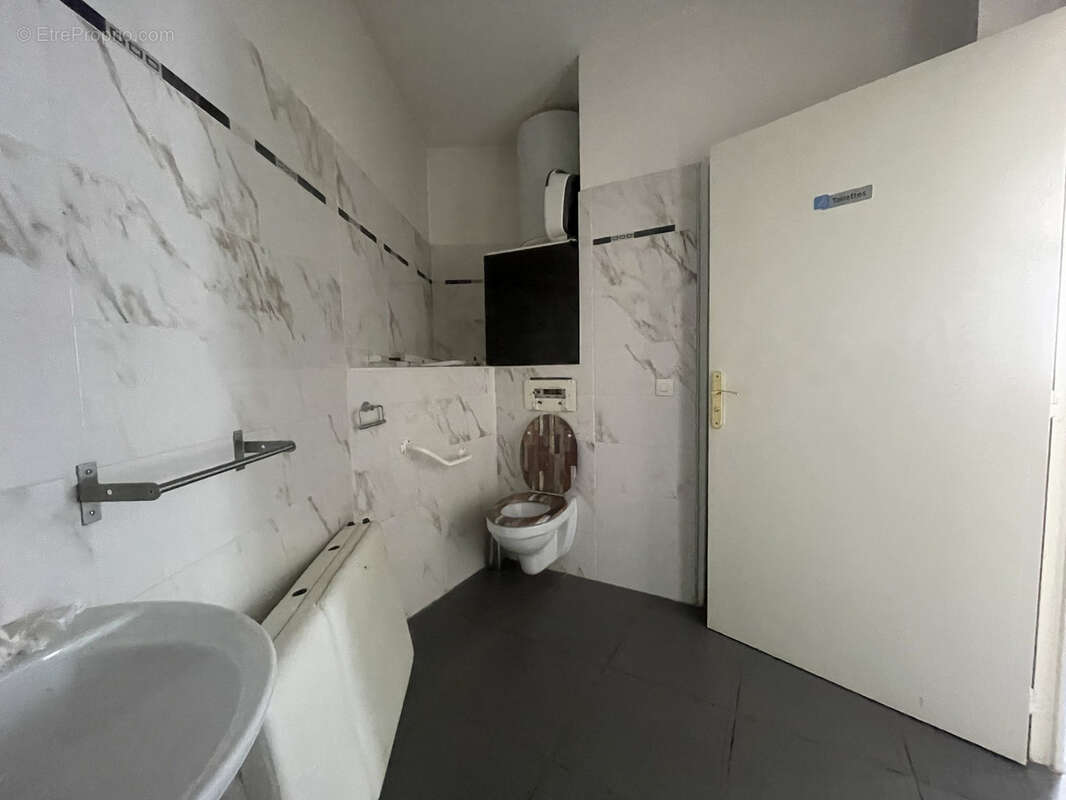 Commerce à GRENOBLE