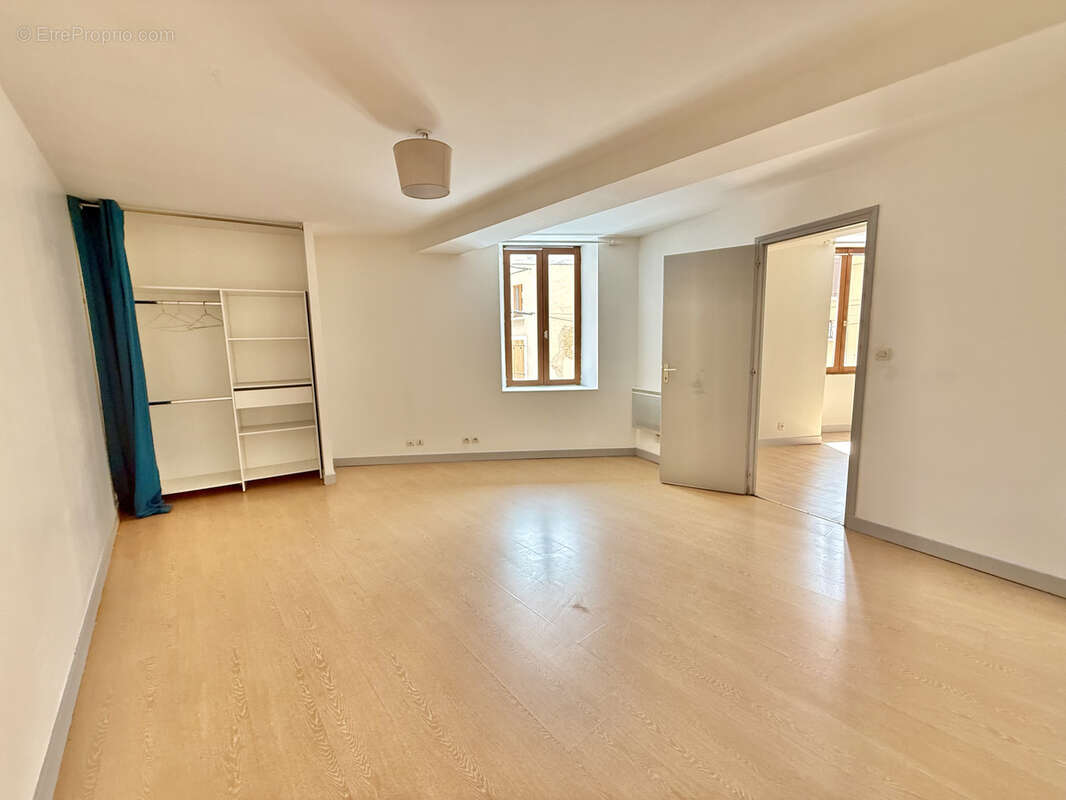 Appartement à LA COTE-SAINT-ANDRE