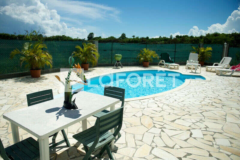 Maison à SAINT-FRANCOIS