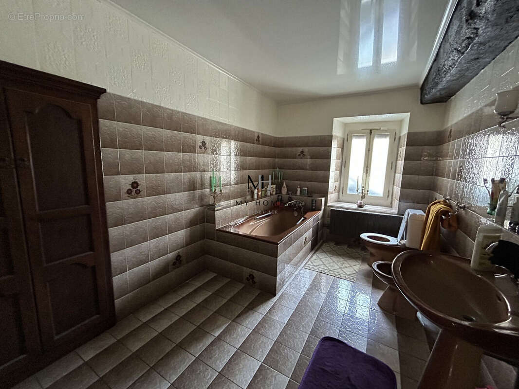 Maison à SAINT-REMY-DU-VAL