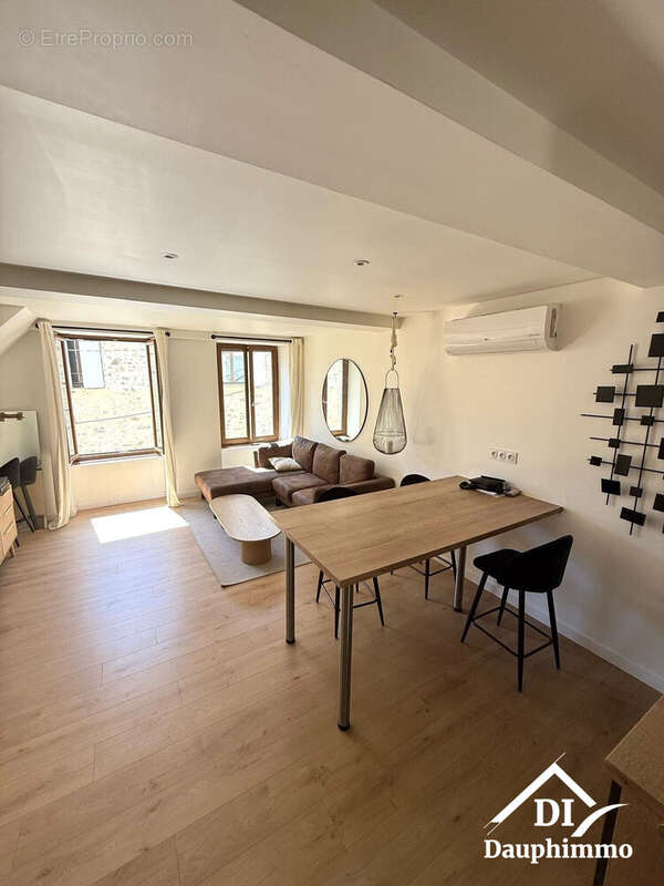 Appartement à TOURNON-SUR-RHONE