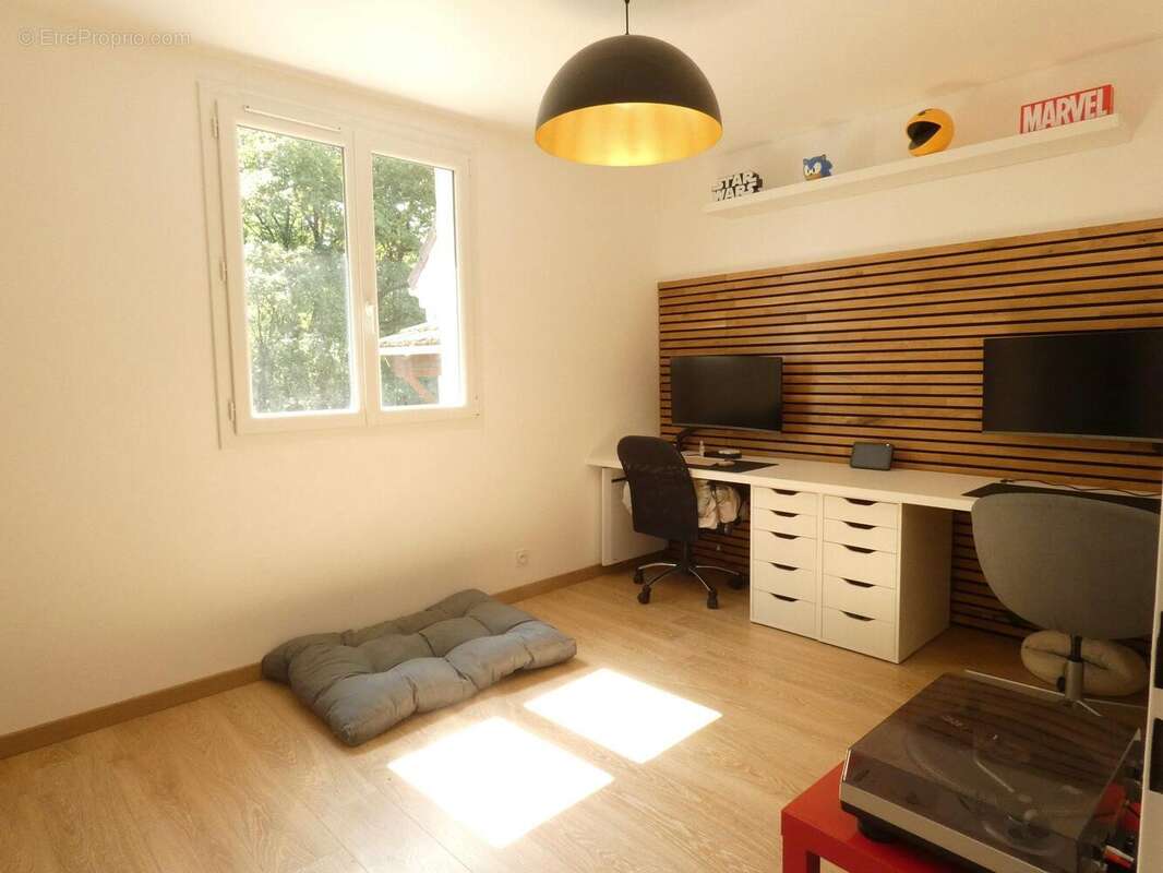 Maison à VIENNE-EN-VAL