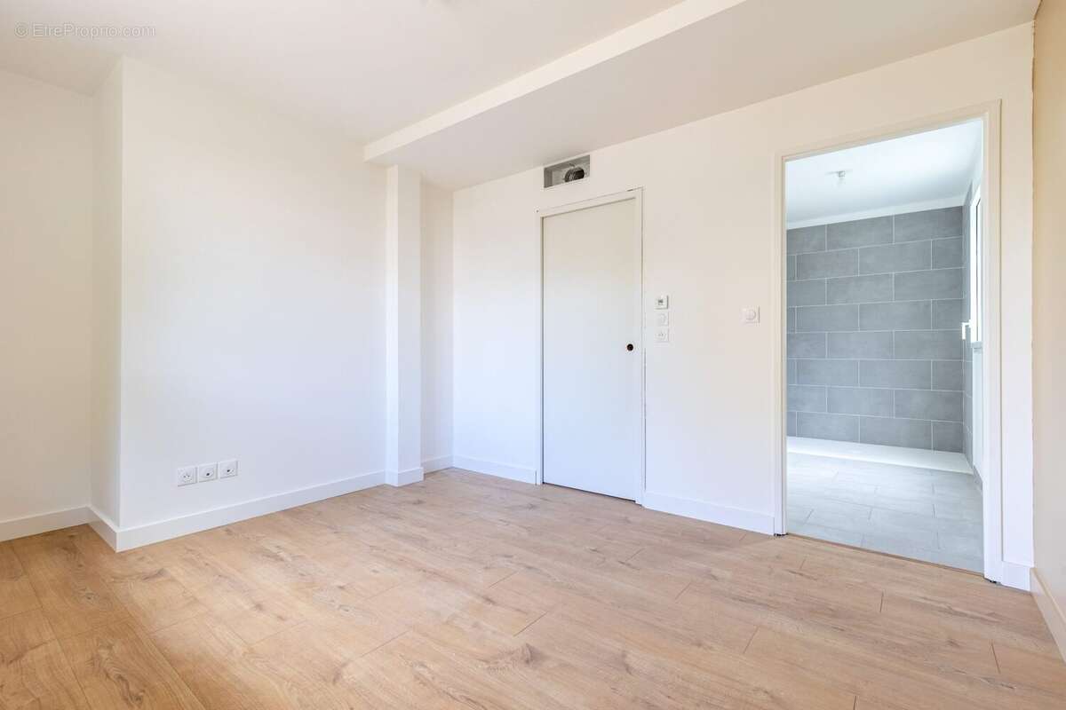 Maison à VILLENAVE-D&#039;ORNON