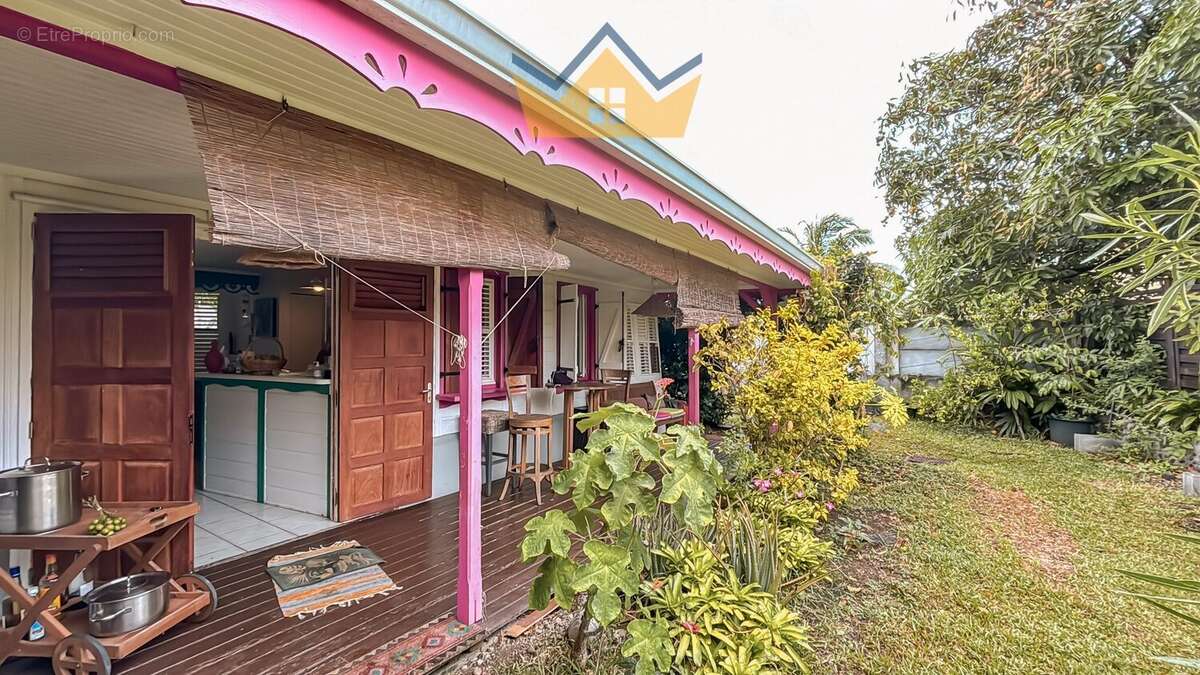 Maison à SAINTE-ANNE