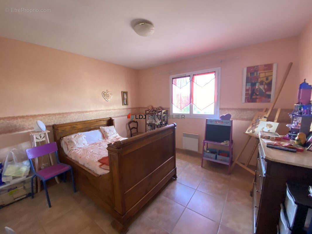 Maison à VILLELONGUE-DE-LA-SALANQUE