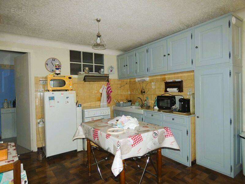 Appartement à ASPRES-SUR-BUECH