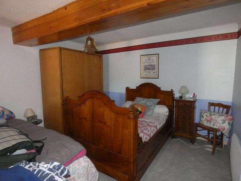 Appartement à ASPRES-SUR-BUECH