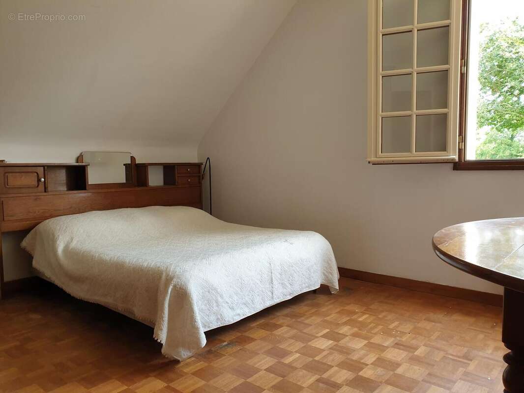 Photo 6 - Maison à ROUGE