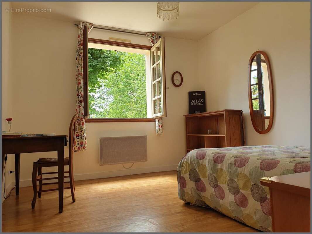 Photo 8 - Maison à ROUGE