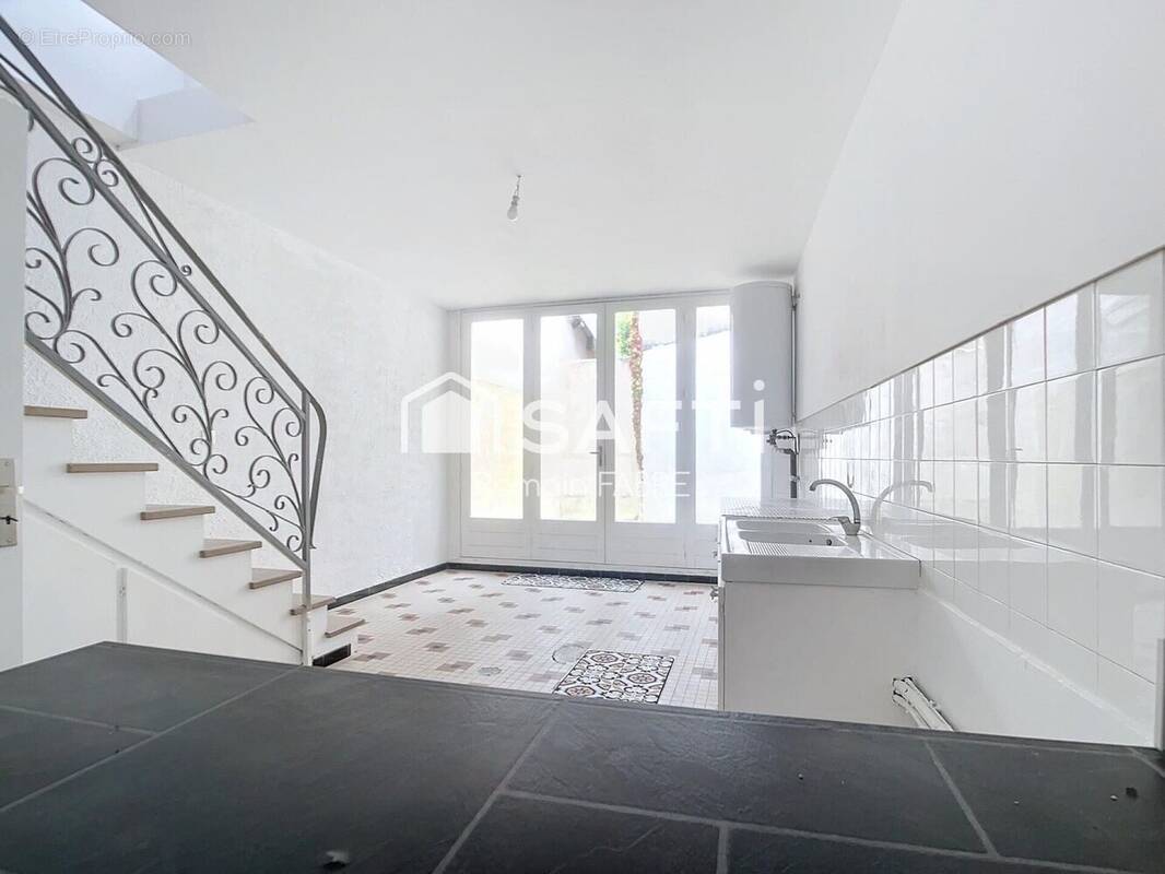 Photo 1 - Appartement à COUTRAS