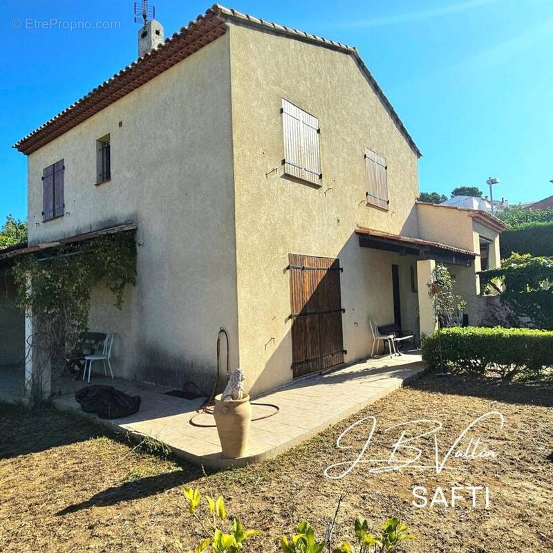 Photo 1 - Maison à LA SEYNE-SUR-MER