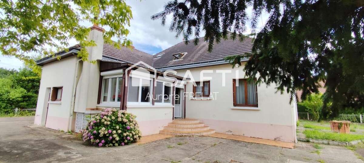 Photo 2 - Maison à SAINTE-CATHERINE-DE-FIERBOIS