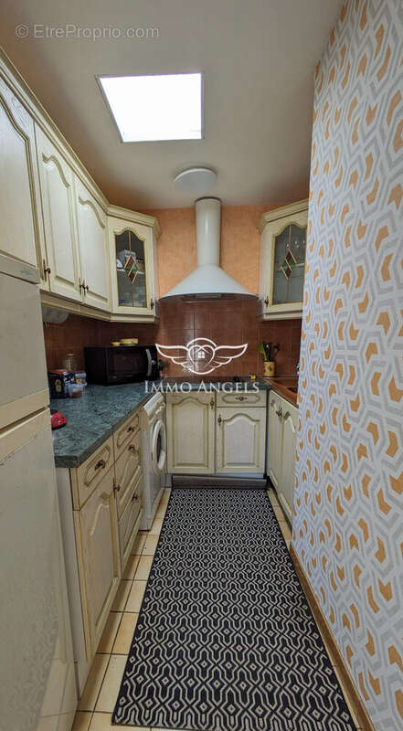 Cuisine - Appartement à BEZIERS