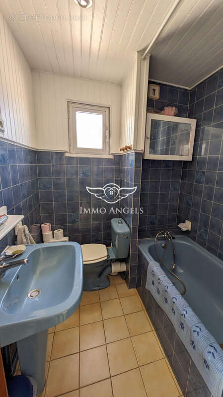 Salle de Bain - Appartement à BEZIERS