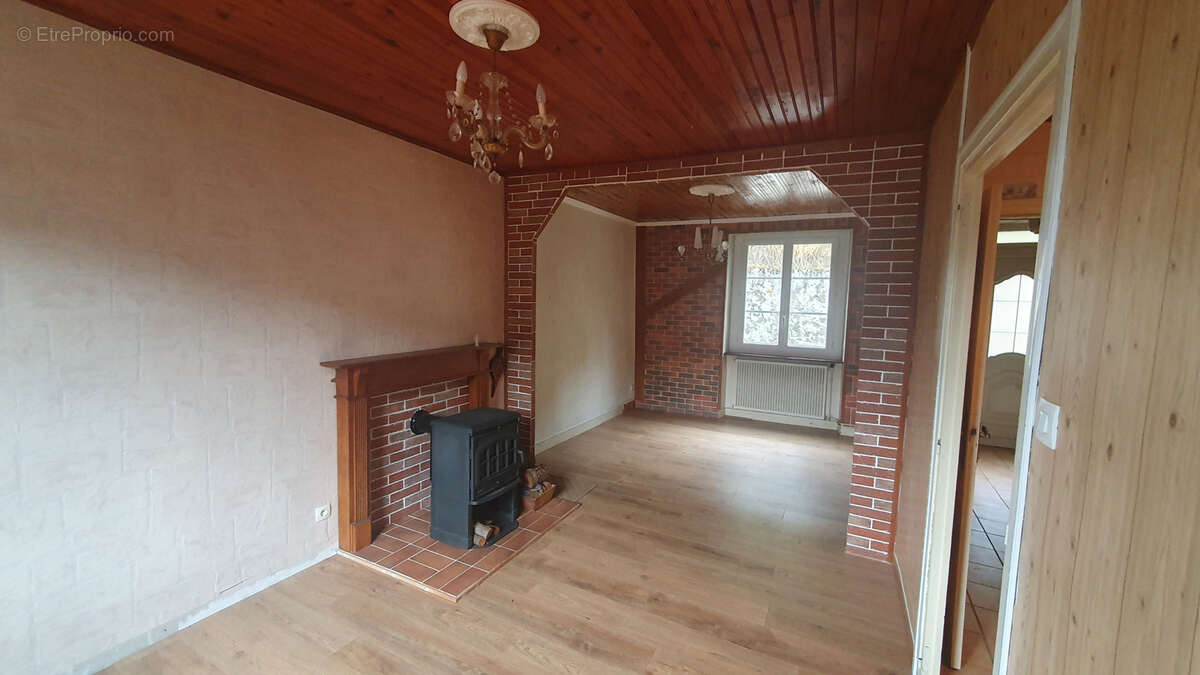 Maison à FERRIERES-SAINT-MARY