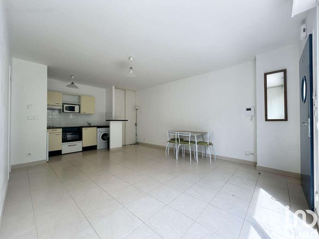 Photo 3 - Appartement à LA ROCHELLE