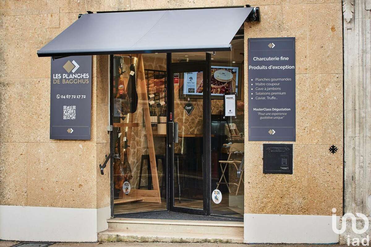 Photo 6 - Commerce à CASTRIES