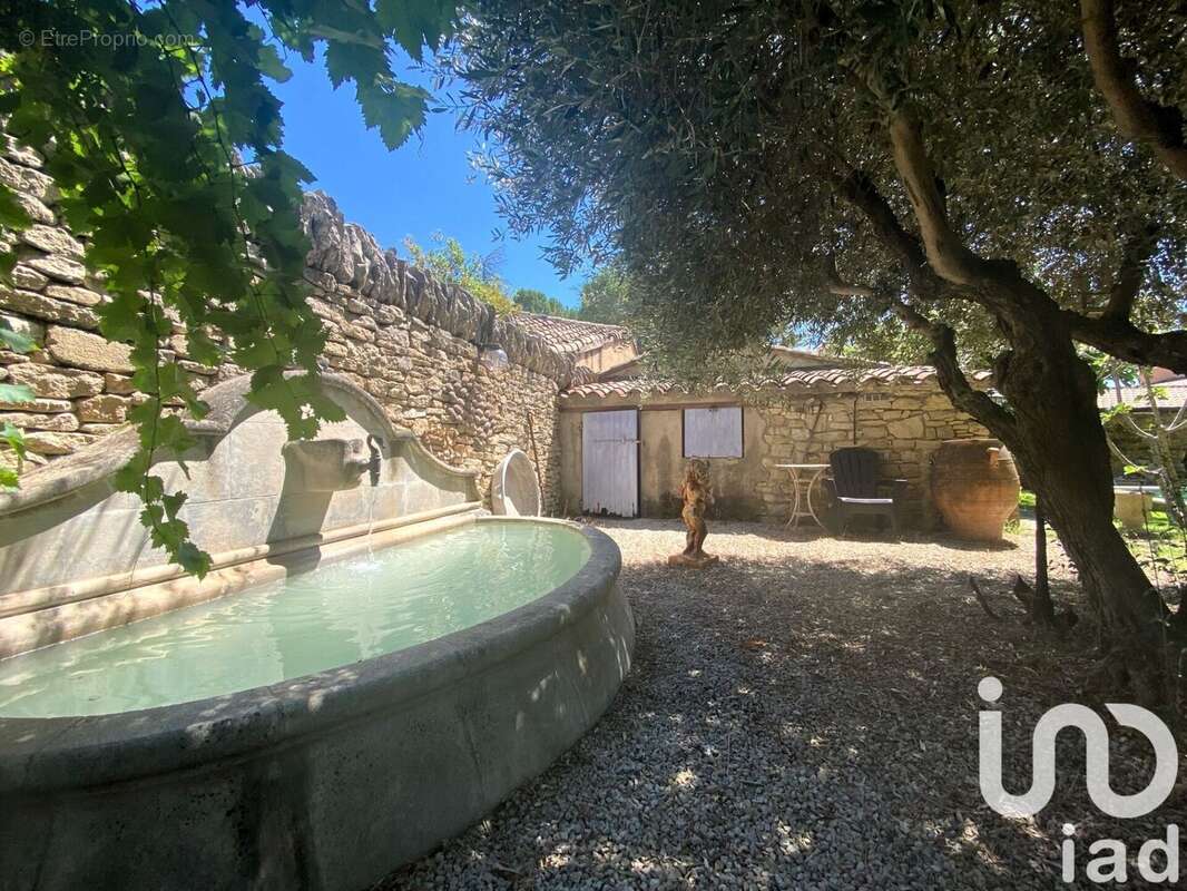 Photo 4 - Maison à L'ISLE-SUR-LA-SORGUE