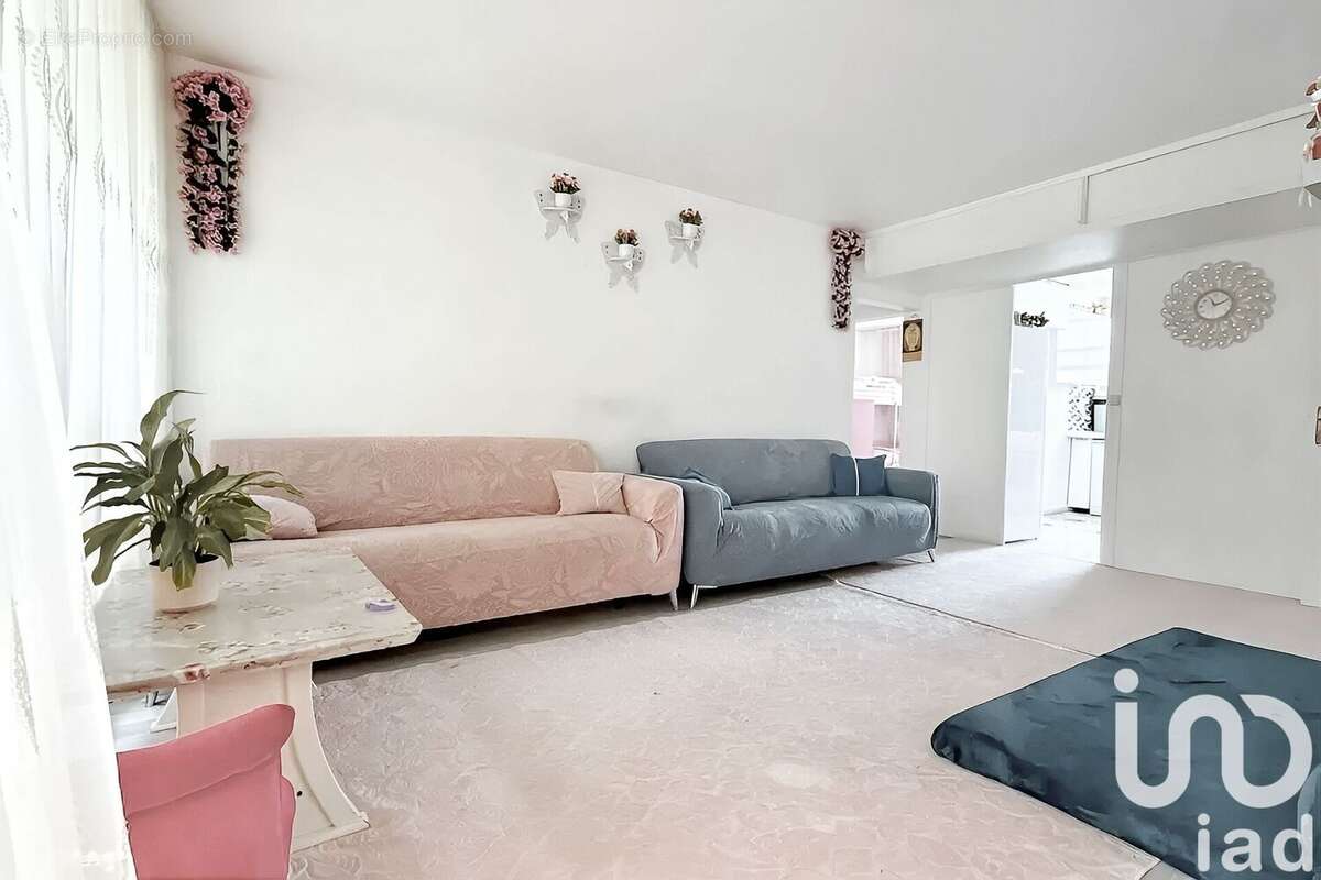 Photo 3 - Appartement à CLICHY-SOUS-BOIS