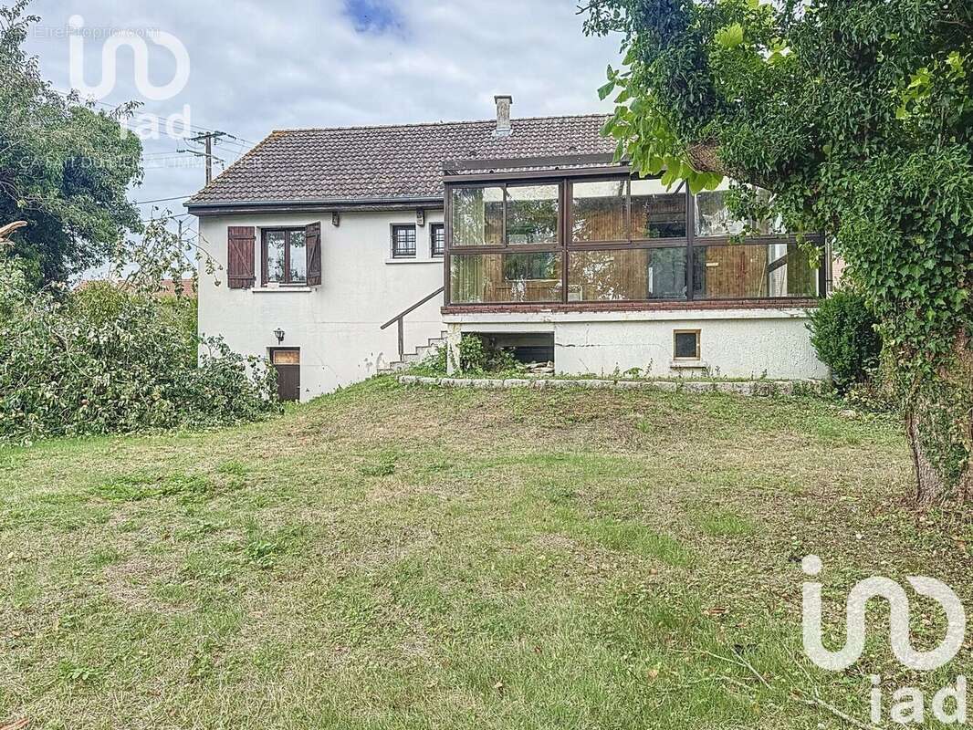 Photo 2 - Maison à MELLEROY