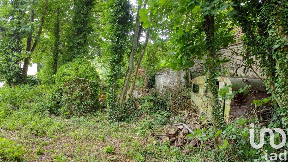 Photo 4 - Terrain à MONTCEAUX-LES-MEAUX