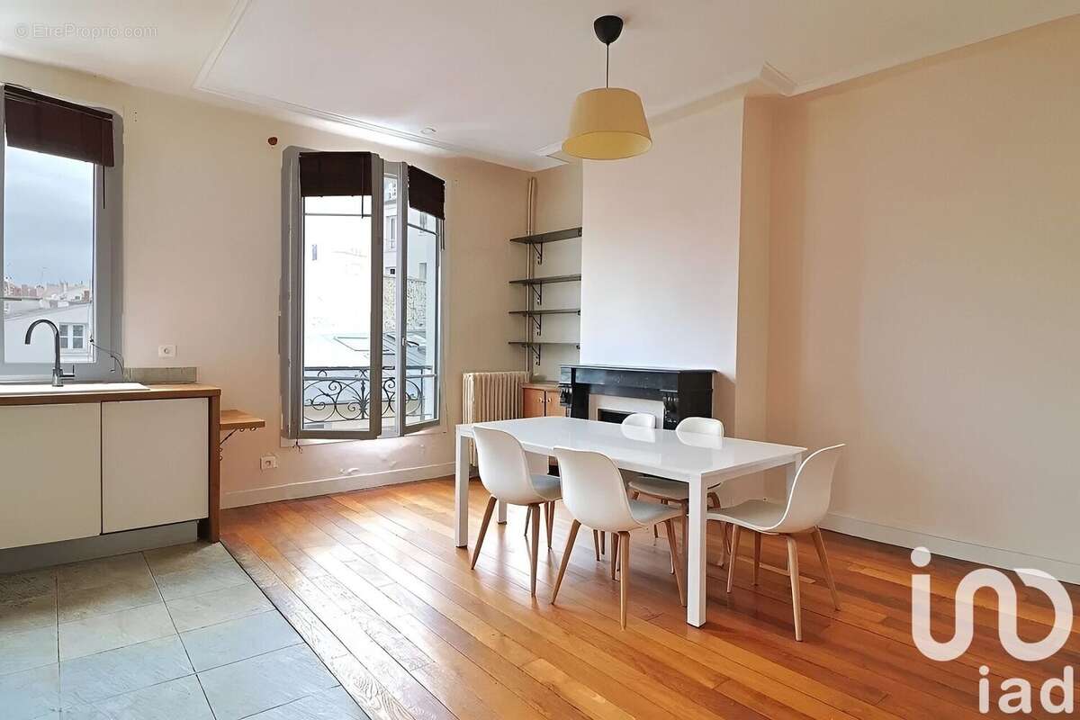 Photo 2 - Appartement à SAINT-DENIS