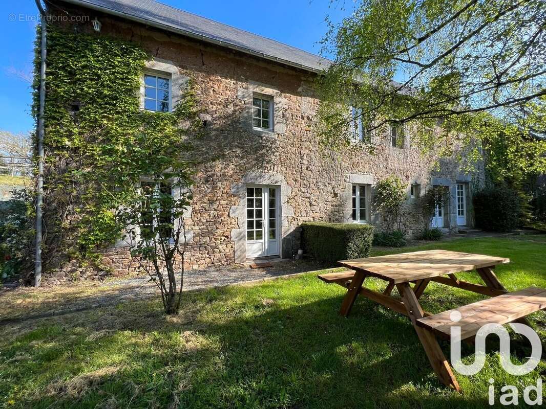 Photo 3 - Maison à SAUSSEY