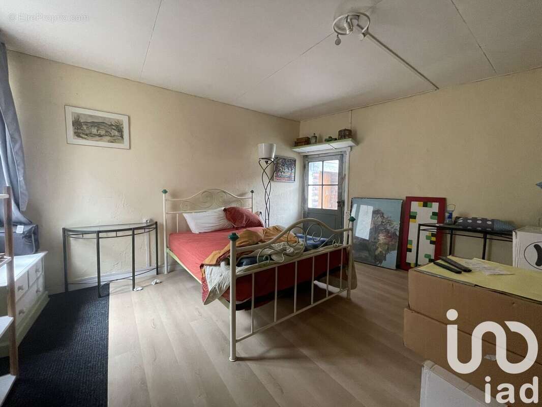 Photo 4 - Maison à BUSSIERE-POITEVINE