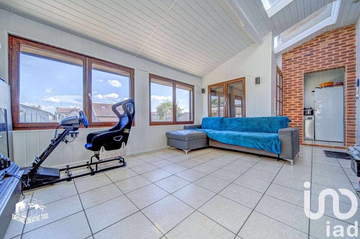 Photo 2 - Maison à AUDUN-LE-ROMAN