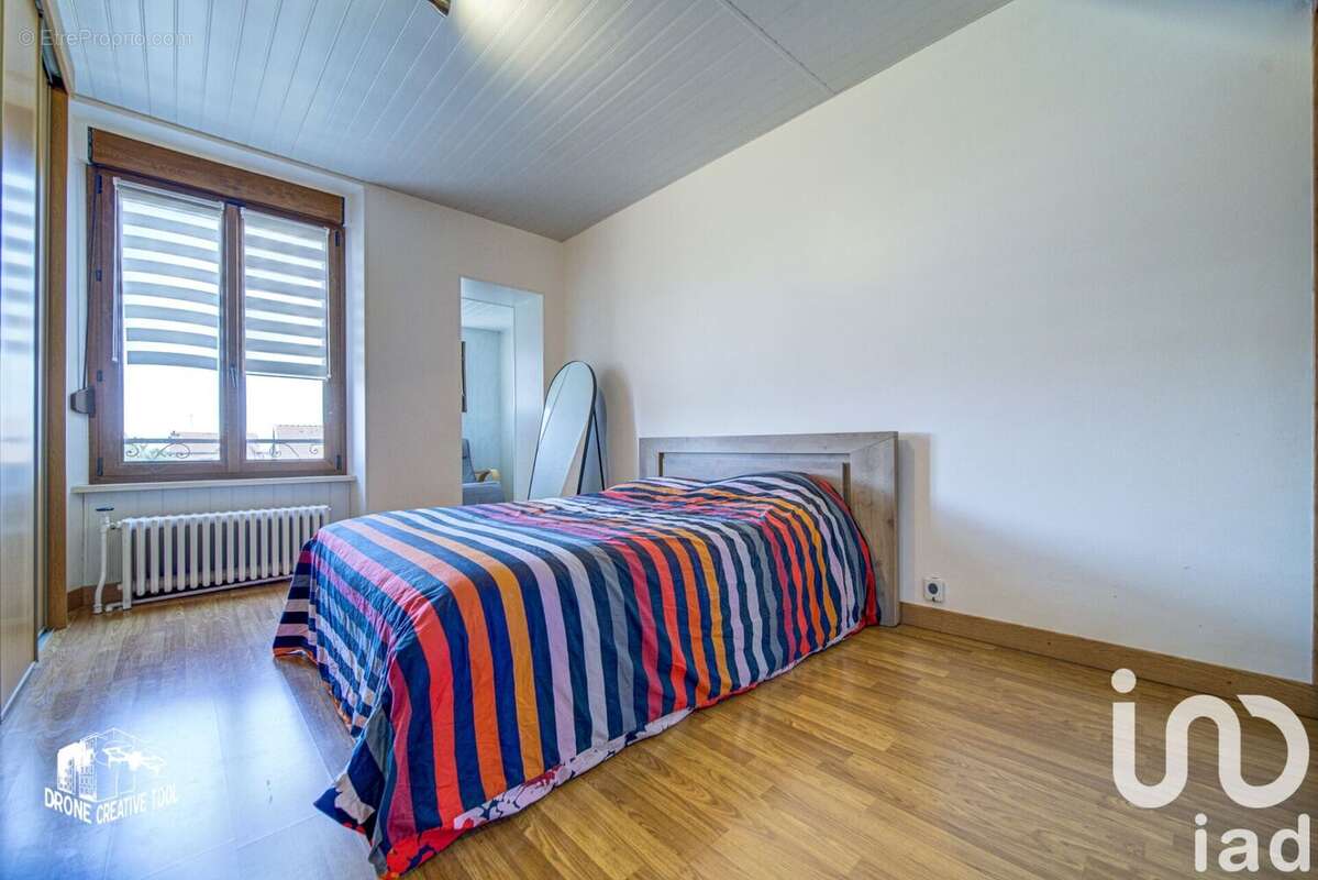 Photo 9 - Maison à AUDUN-LE-ROMAN