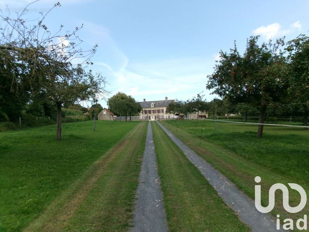 Photo 3 - Maison à SAONNET