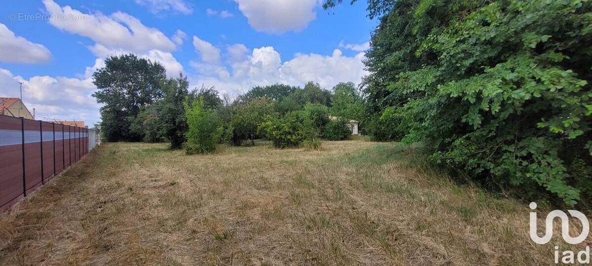 Photo 1 - Terrain à NANTILLE