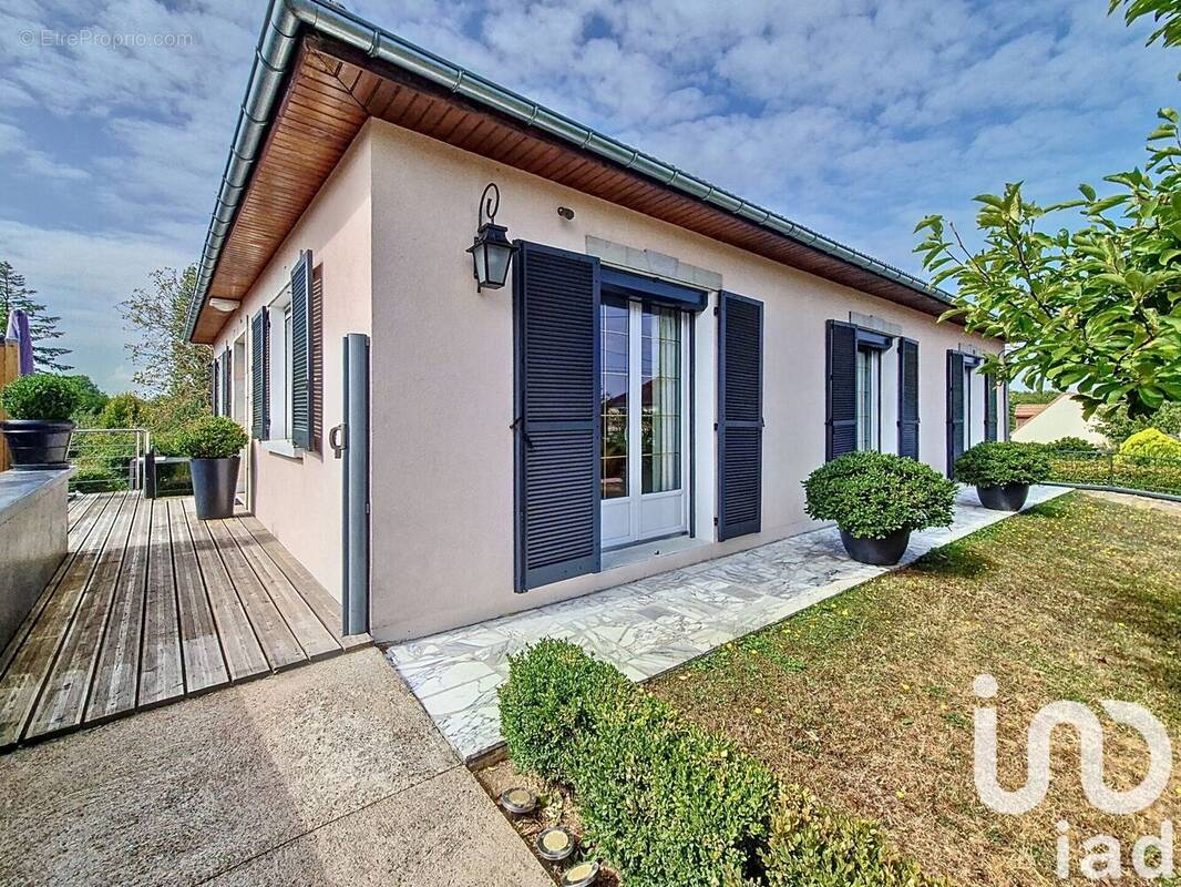 Photo 2 - Maison à SANCOINS