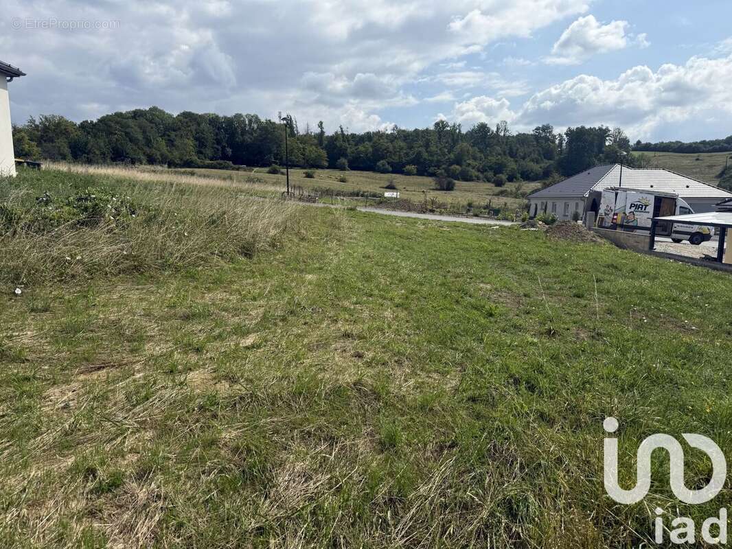 Photo 2 - Terrain à LUMES