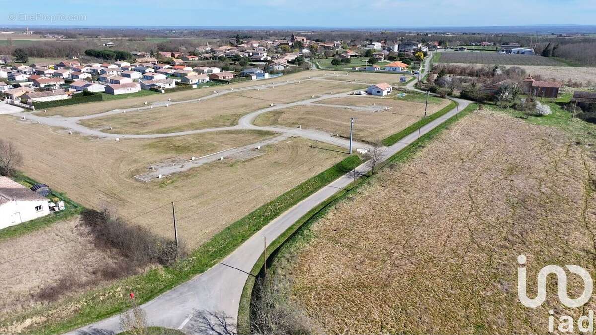 Photo 6 - Terrain à SAINT-SARDOS