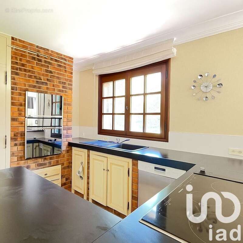 Photo 7 - Maison à LA VENDUE-MIGNOT