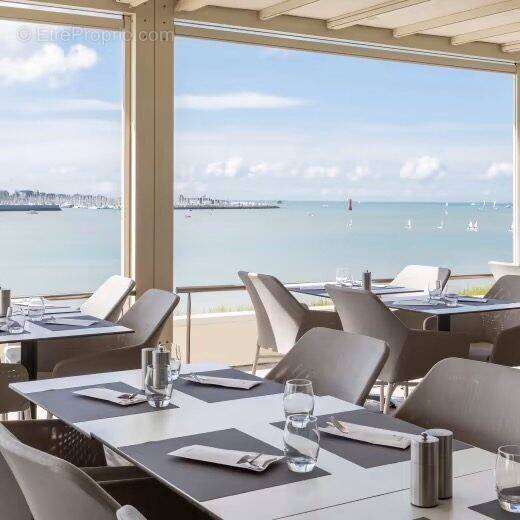 Autre à LA ROCHE-SUR-YON