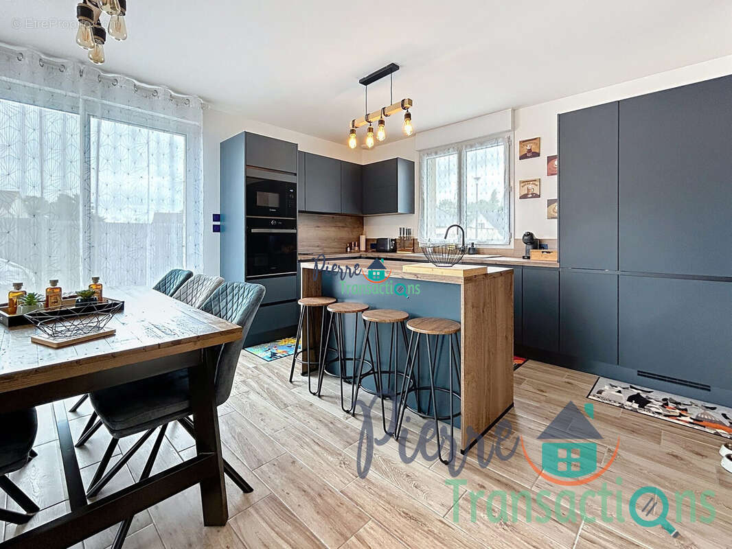 Maison à SAINT-MAURICE-D&#039;ETELAN