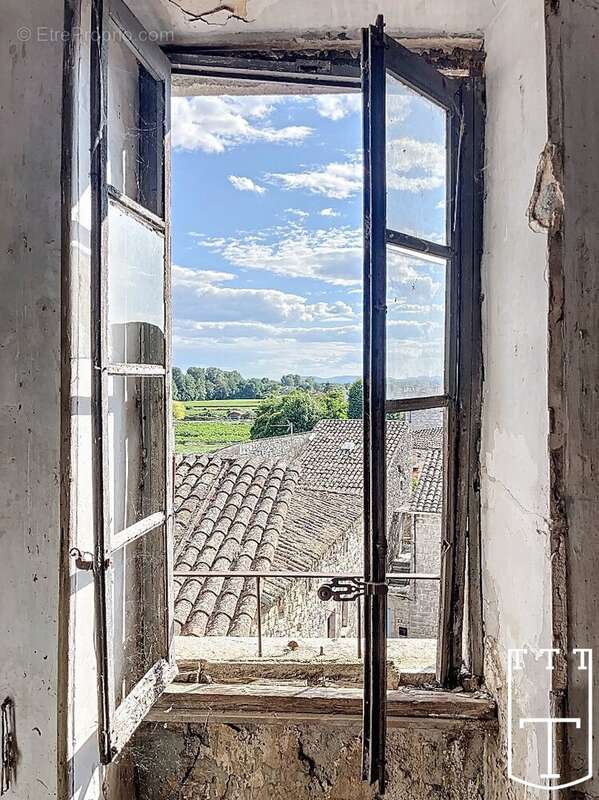Maison à SAINT-ALBAN-AURIOLLES