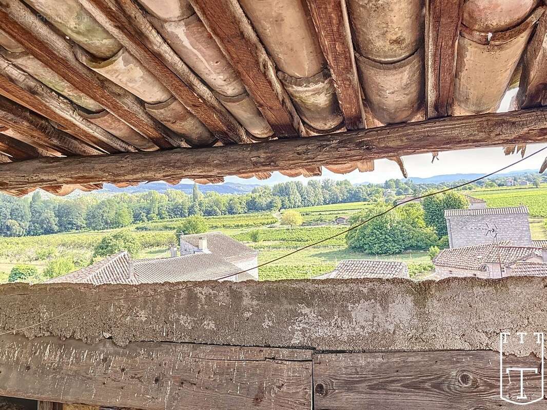 Maison à SAINT-ALBAN-AURIOLLES